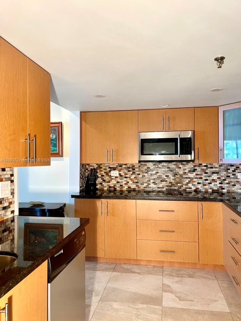 OCEAN LANE PLAZA CONDO · #807 in Key Biscayne - Photo 5