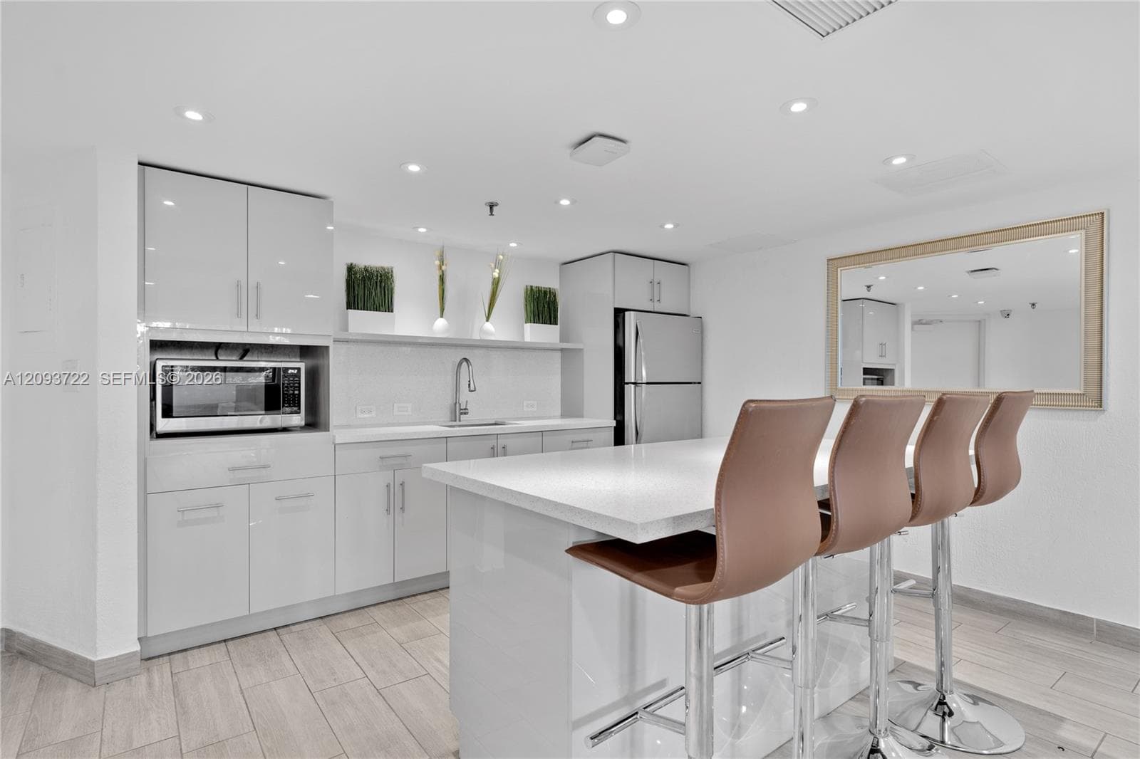 OCEAN LANE PLAZA CONDO · #807 in Key Biscayne - Photo 18