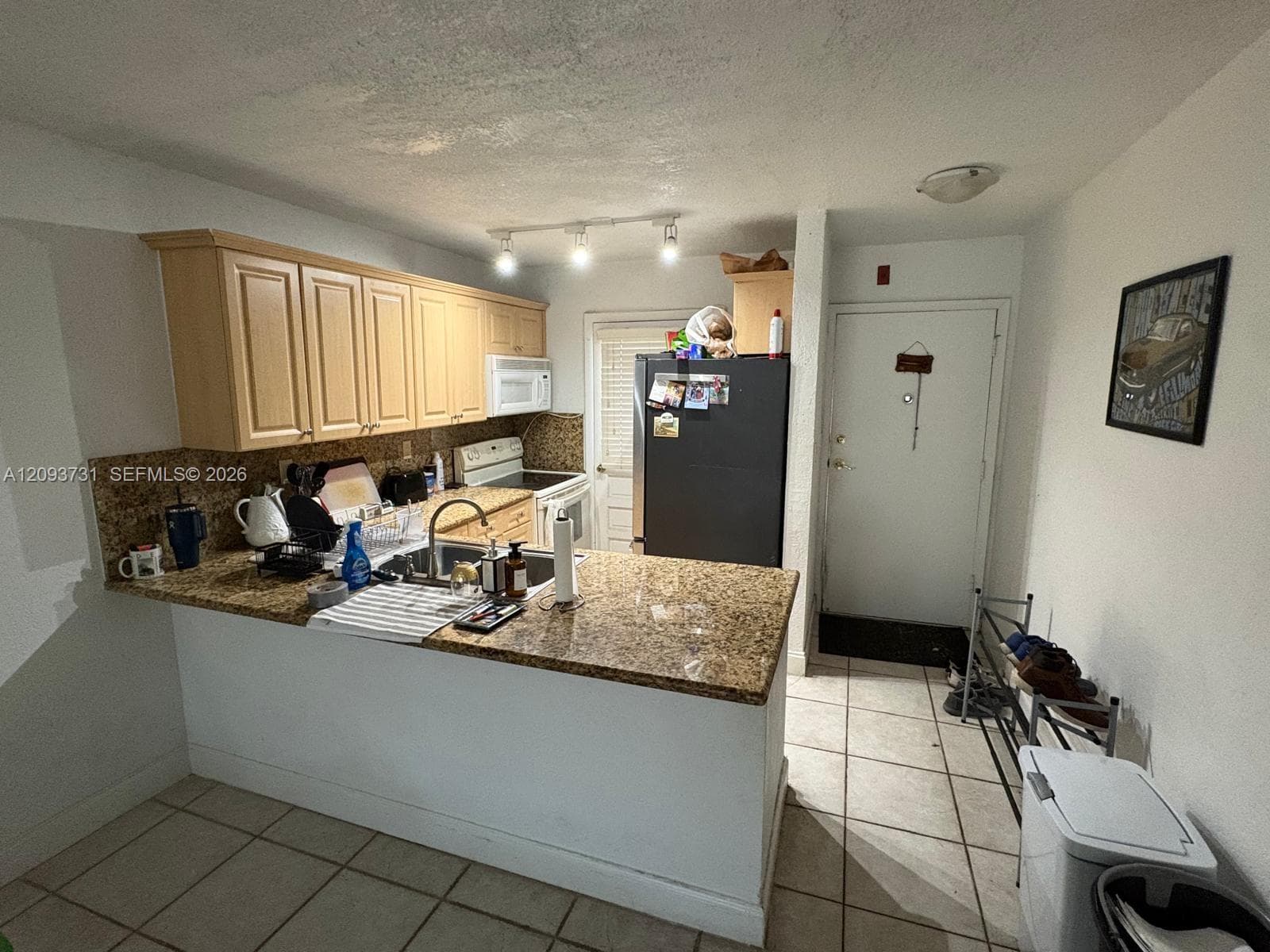 MADRID TOWERS CONDO · #104 in Coral Gables - Photo 3