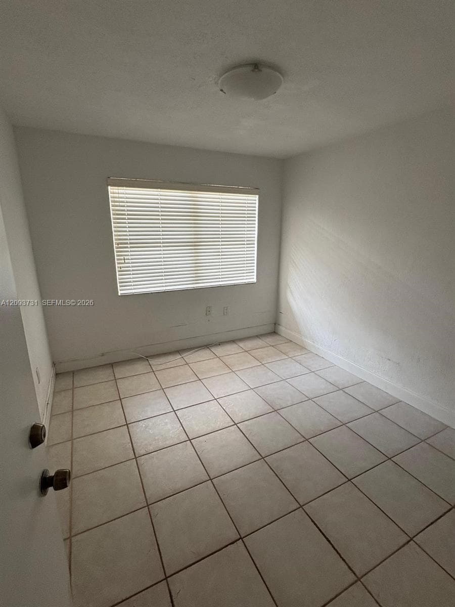 MADRID TOWERS CONDO · #104 in Coral Gables - Photo 5