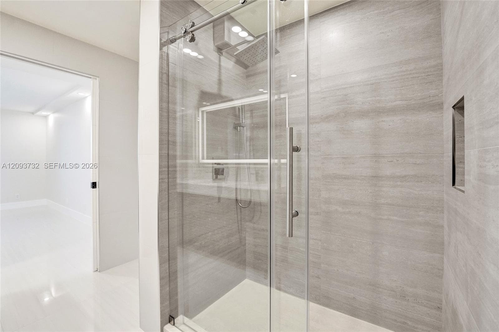 TRAFALGAR TOWERS CONDOMIN · #1205 in Hollywood - Photo 27