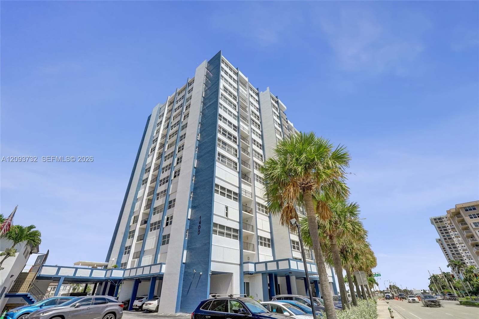 TRAFALGAR TOWERS CONDOMIN · #1205 in Hollywood - Photo 40