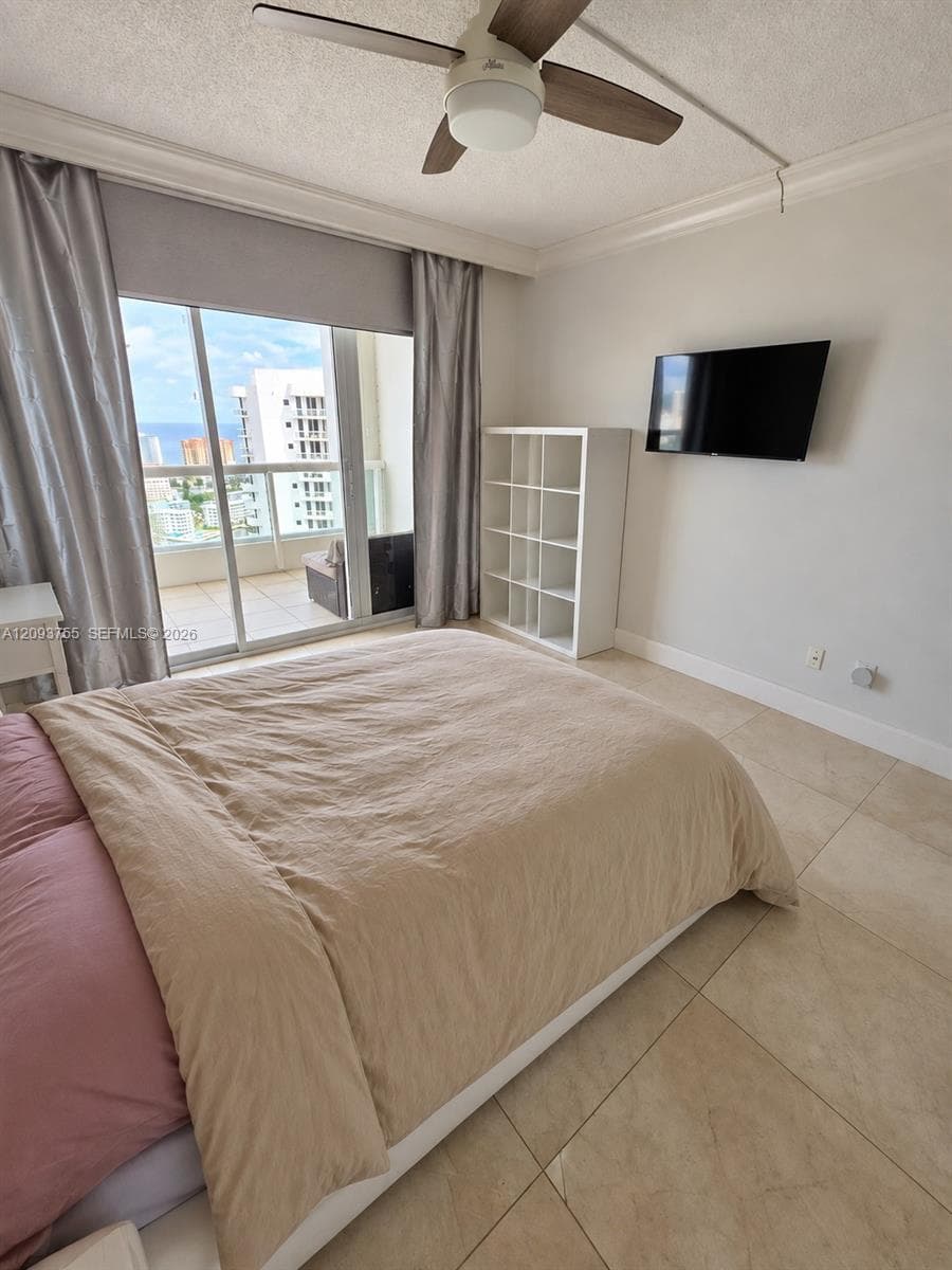 THE POINT · #3105 in Aventura - Photo 16
