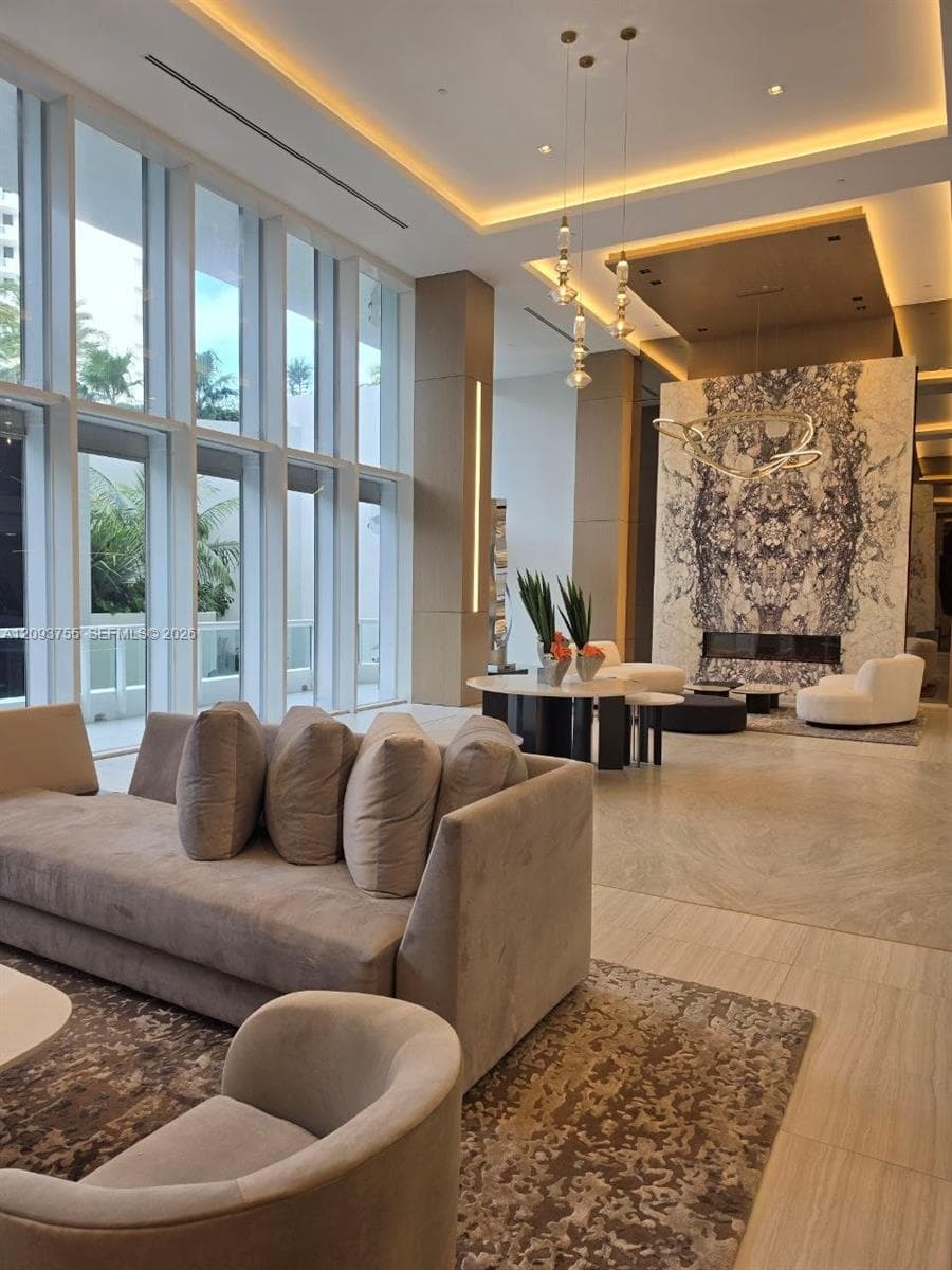 THE POINT · #3105 in Aventura - Photo 30
