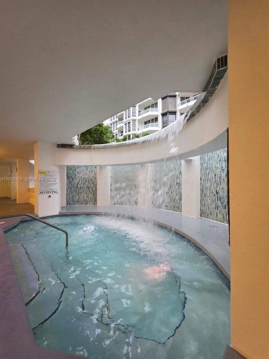 THE POINT · #3105 in Aventura - Photo 35