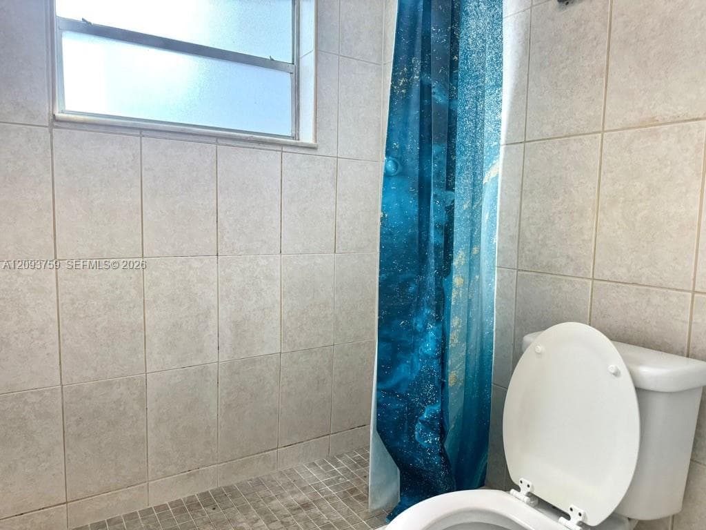 GRATIGNY PARK CONDO NO 1 · #301 in Hialeah - Photo 13