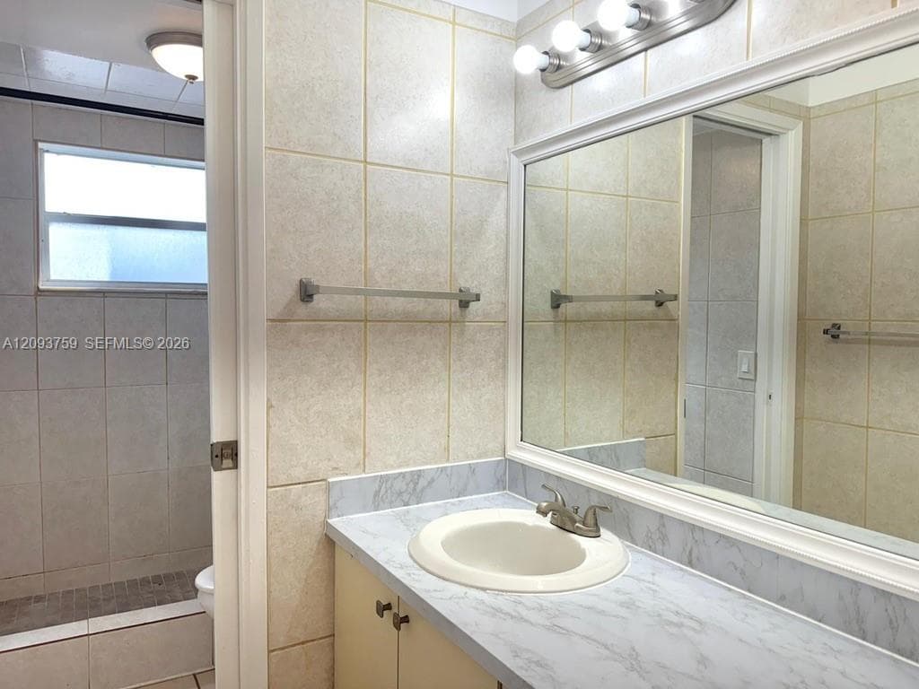 GRATIGNY PARK CONDO NO 1 · #301 in Hialeah - Photo 12