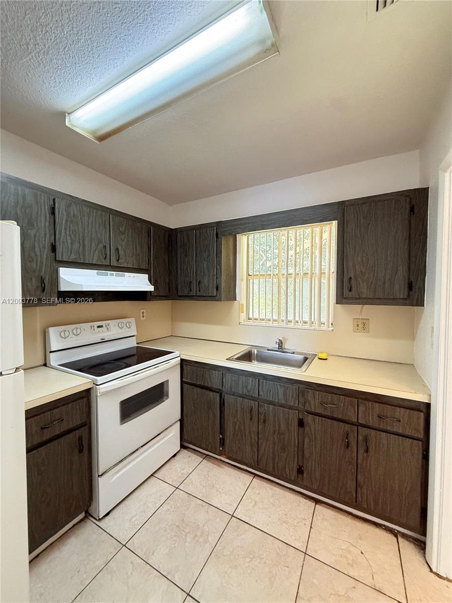 DADELAND PARK CONDO · #305 in Miami - Photo 6