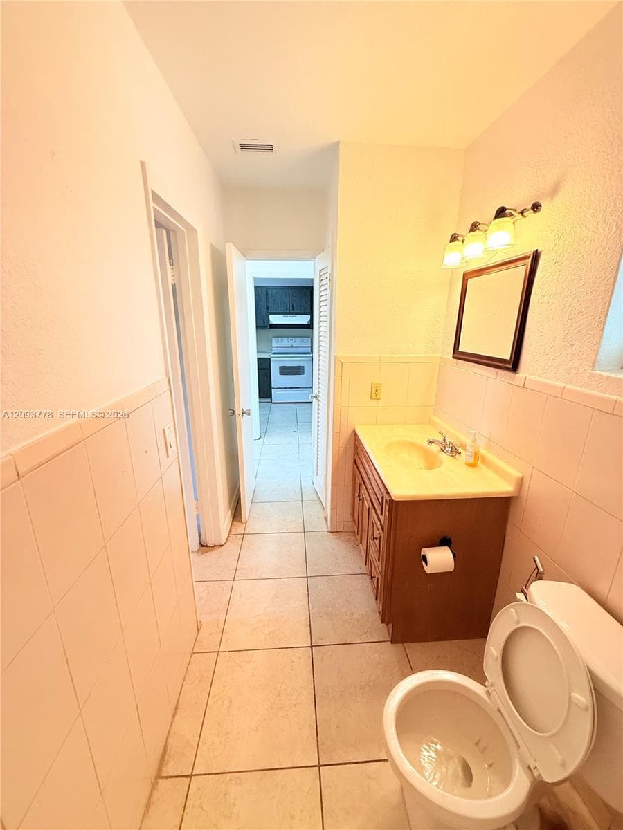 DADELAND PARK CONDO · #305 in Miami - Photo 25
