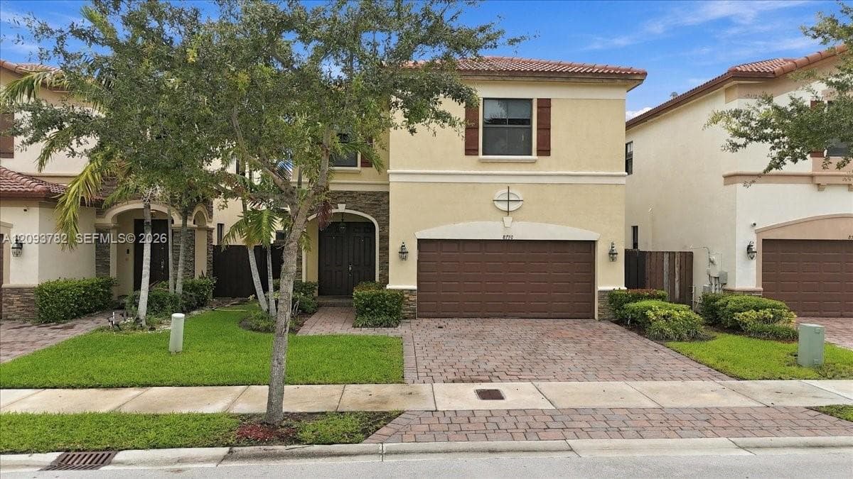 8770 NW 99th Path #0 photo 2