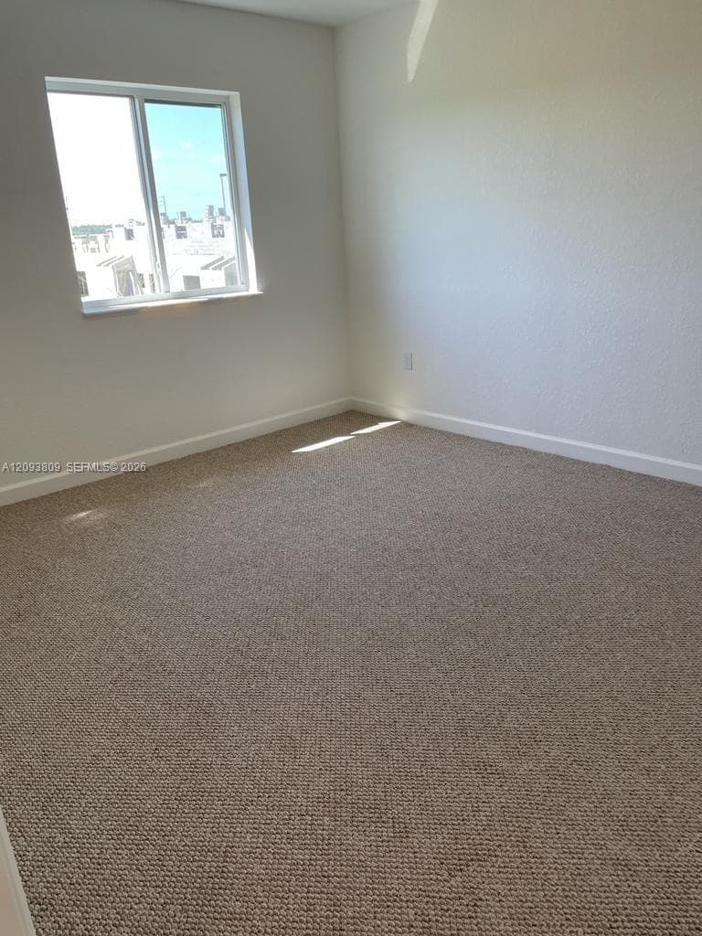 1270 NW 4th Ln #1 photo 9