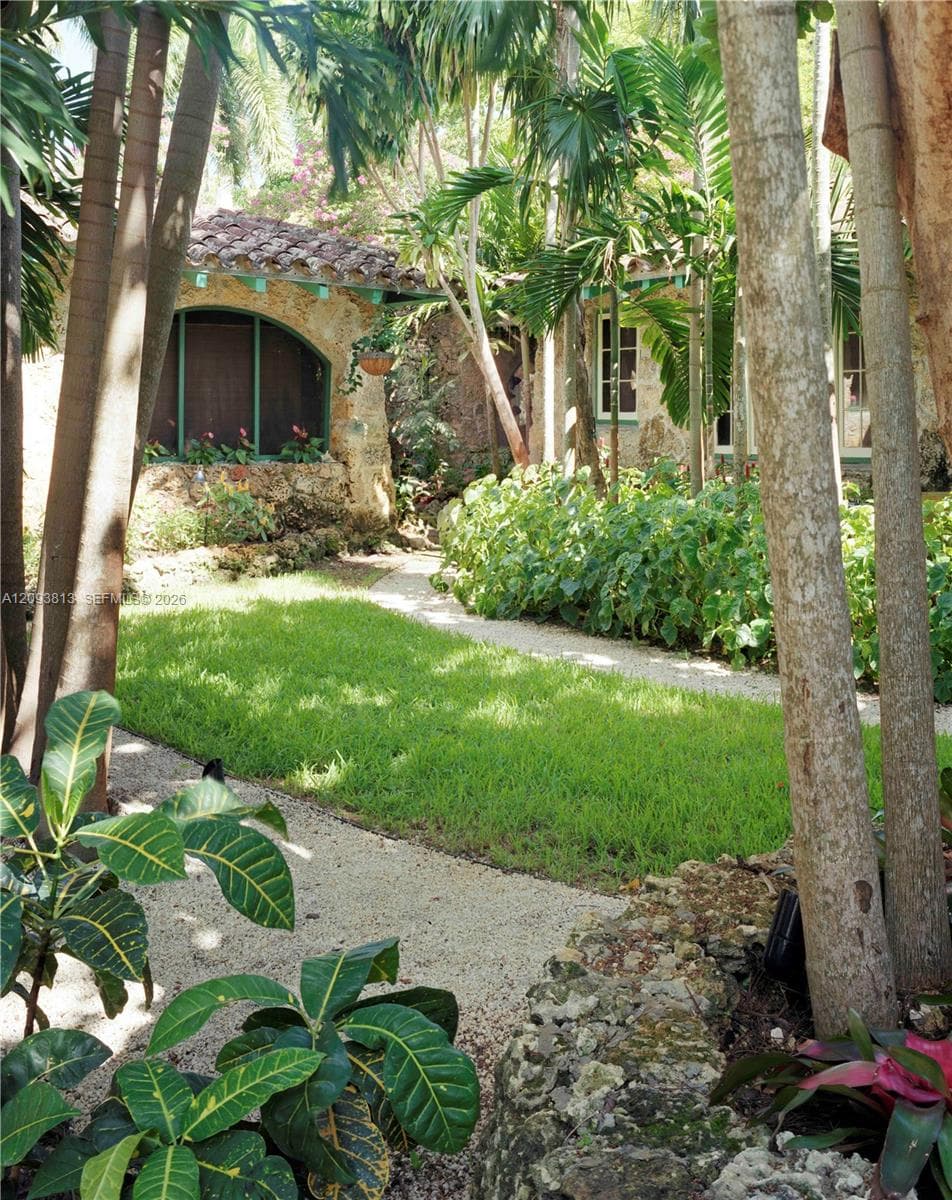 1301 MILAN AVE #5 photo 23