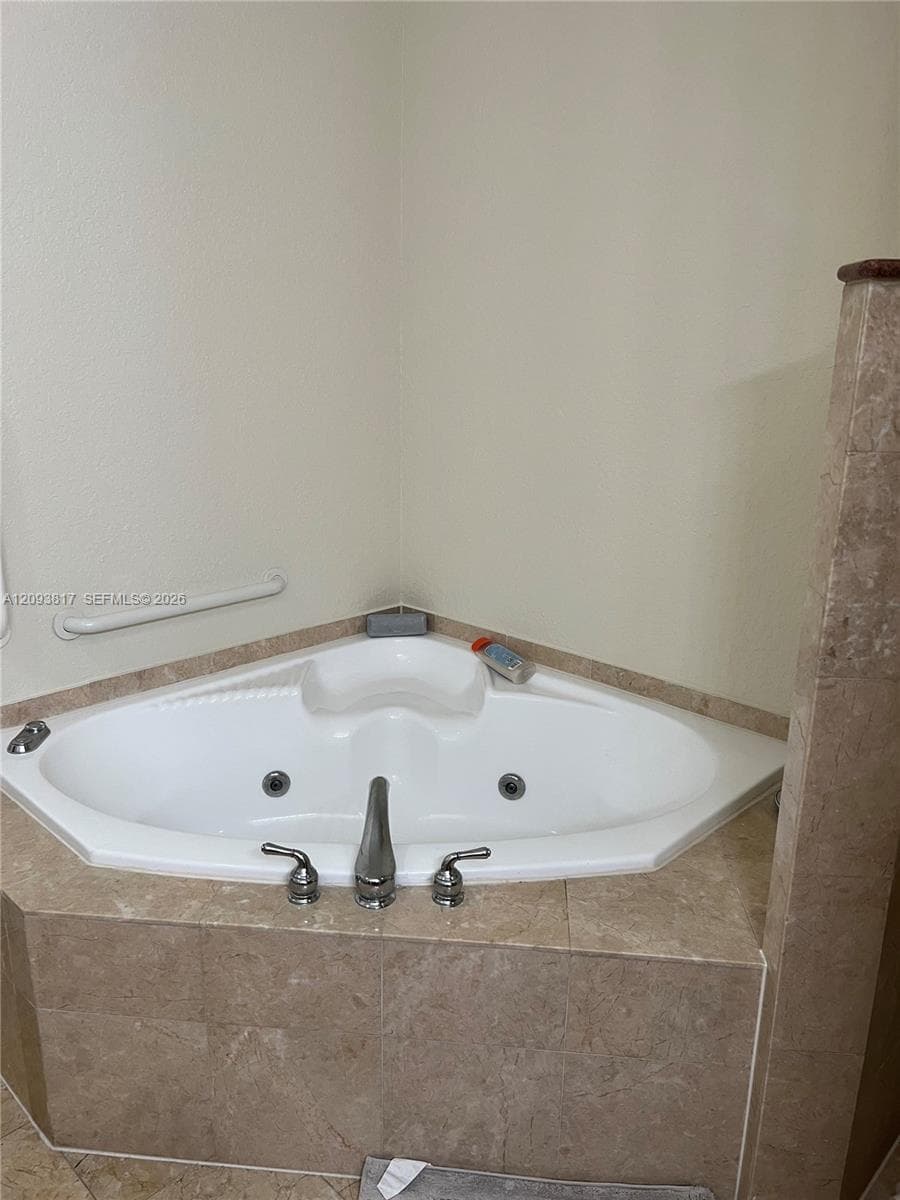 Park Place Condo · #103 in West Palm Beach - Photo 13