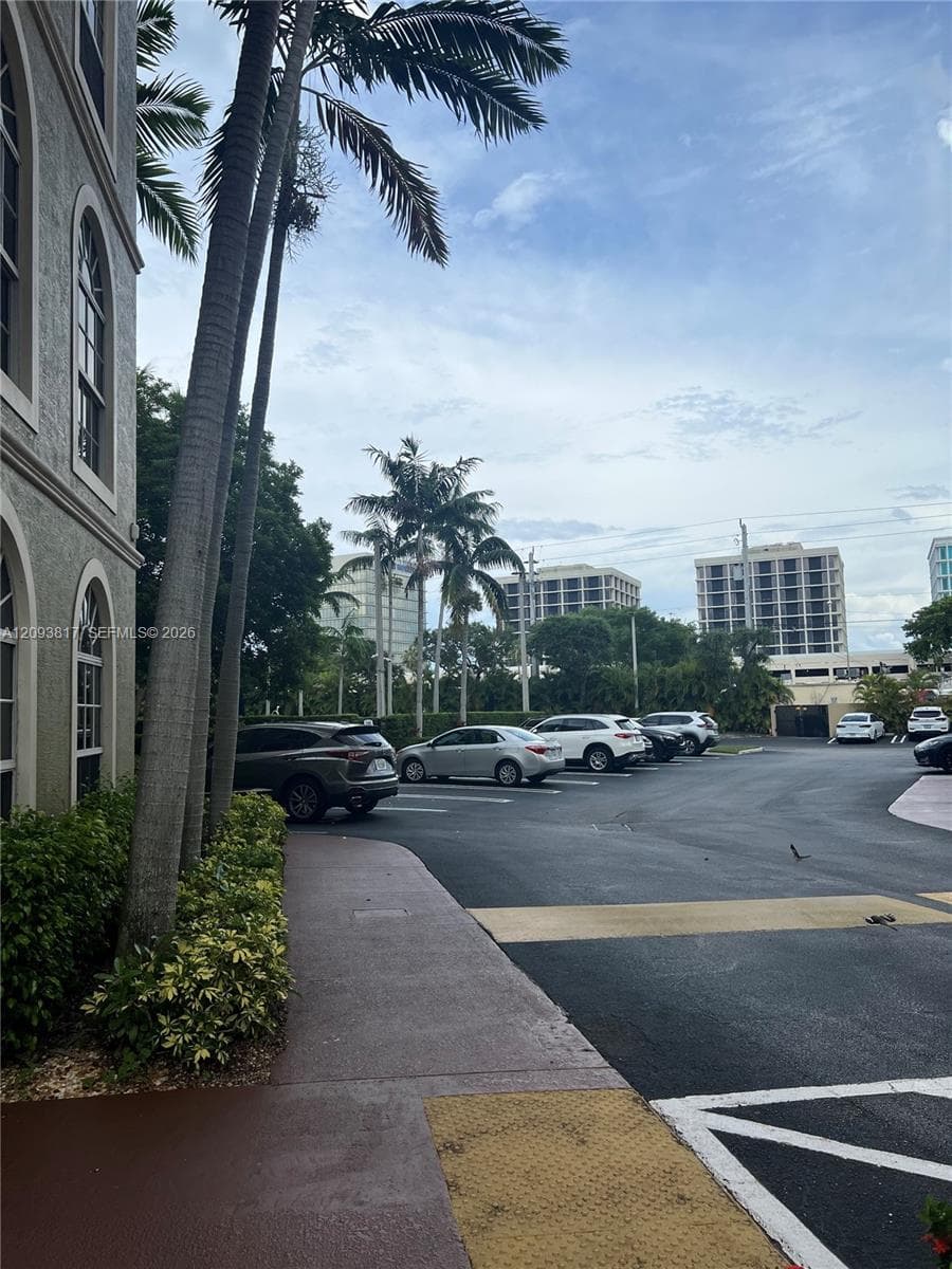 Park Place Condo · #103 in West Palm Beach - Photo 32