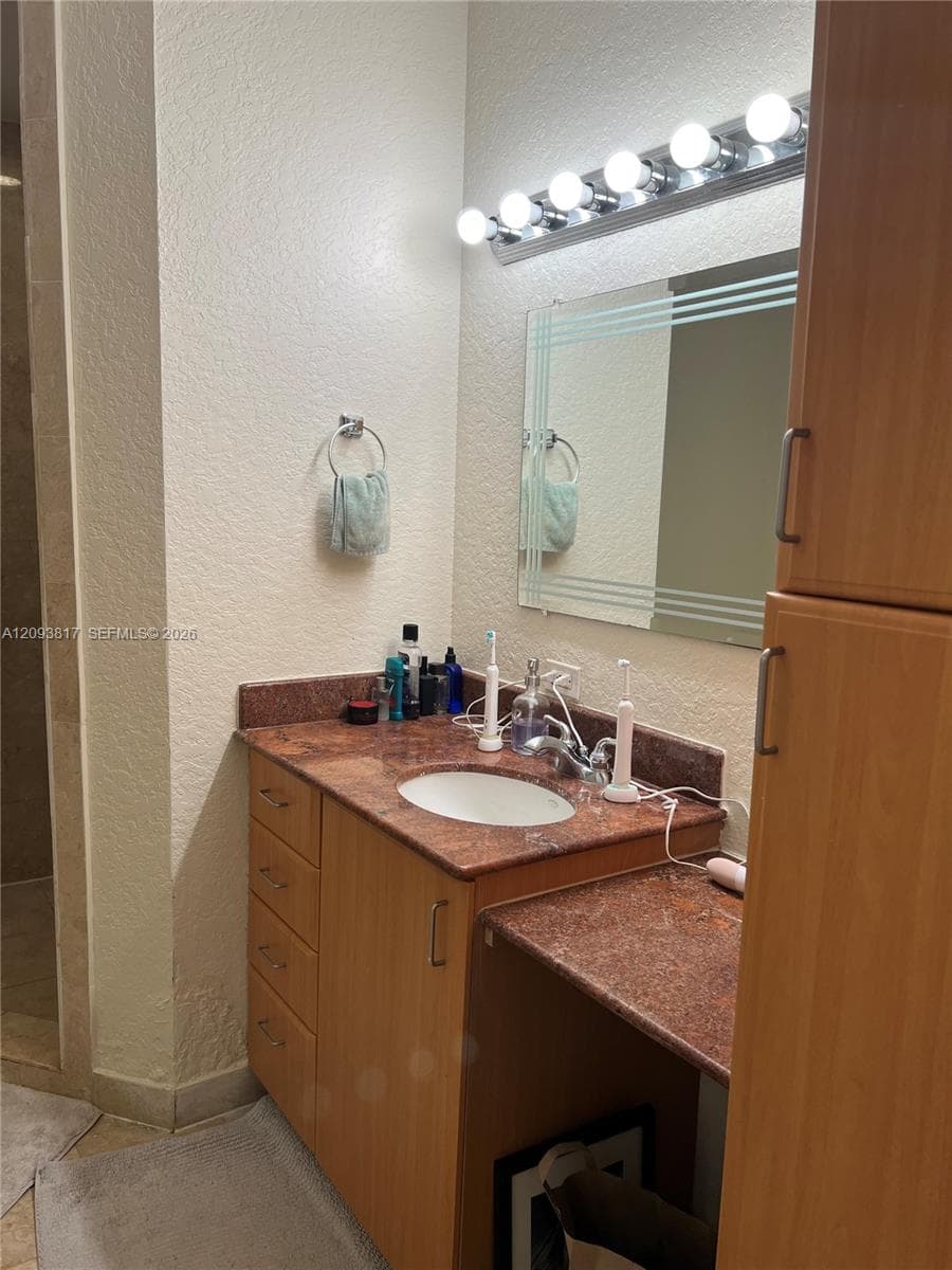 Park Place Condo · #103 in West Palm Beach - Photo 14