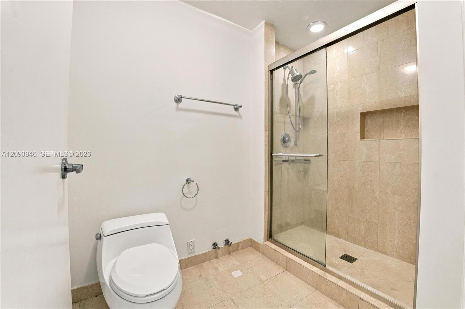 Majestic Tower · #1508 in Bal Harbour - Photo 19