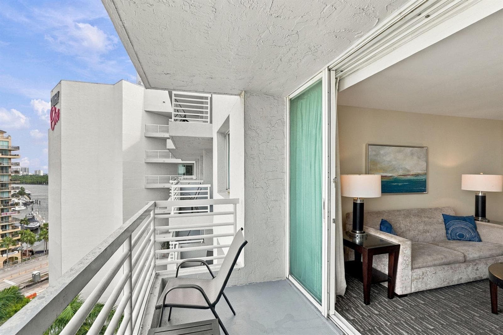 24-web-or-mls-2670_E_Sunrise_Blvd_Unit_1