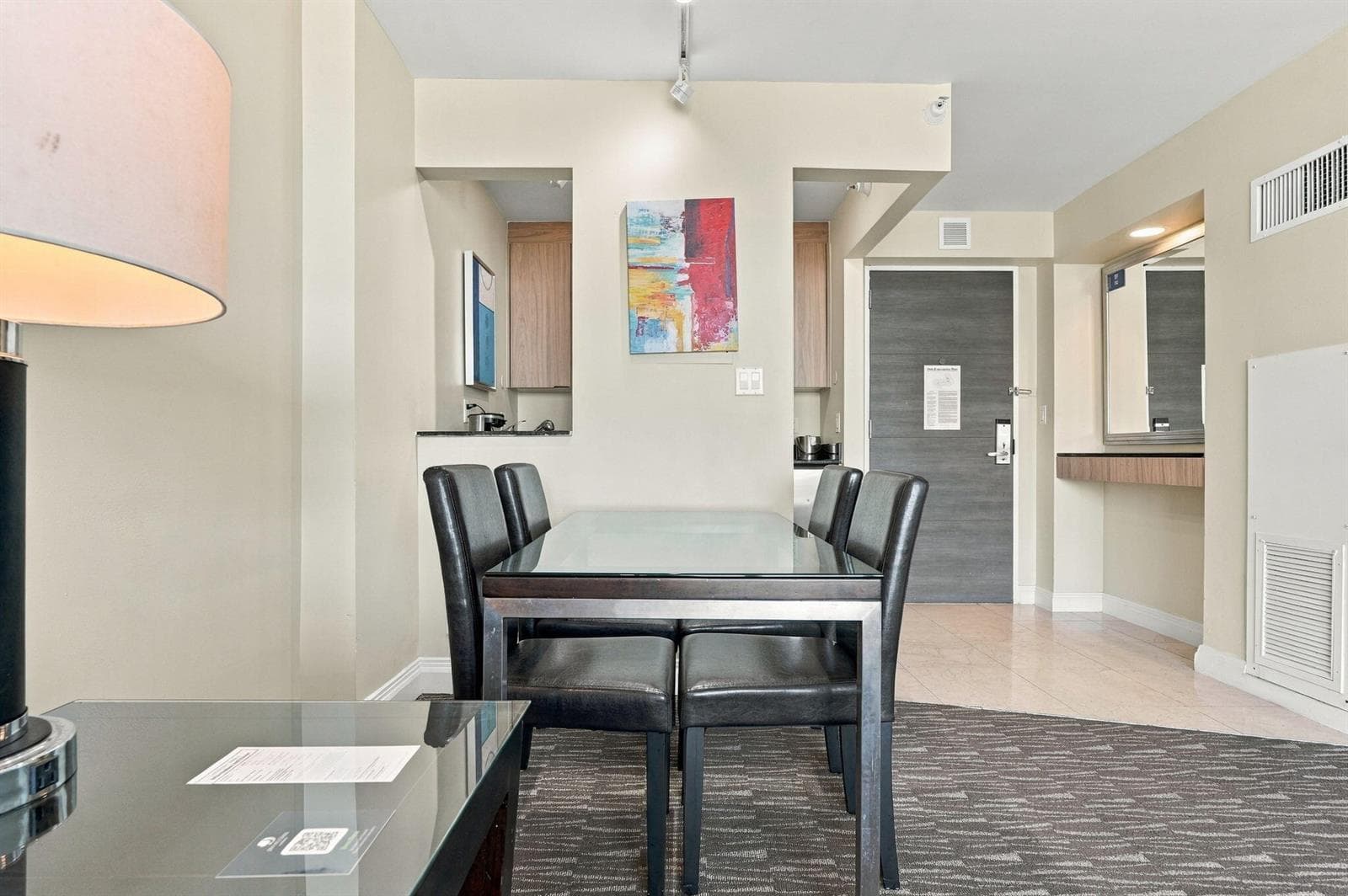 17-web-or-mls-2670_E_Sunrise_Blvd_Unit_1