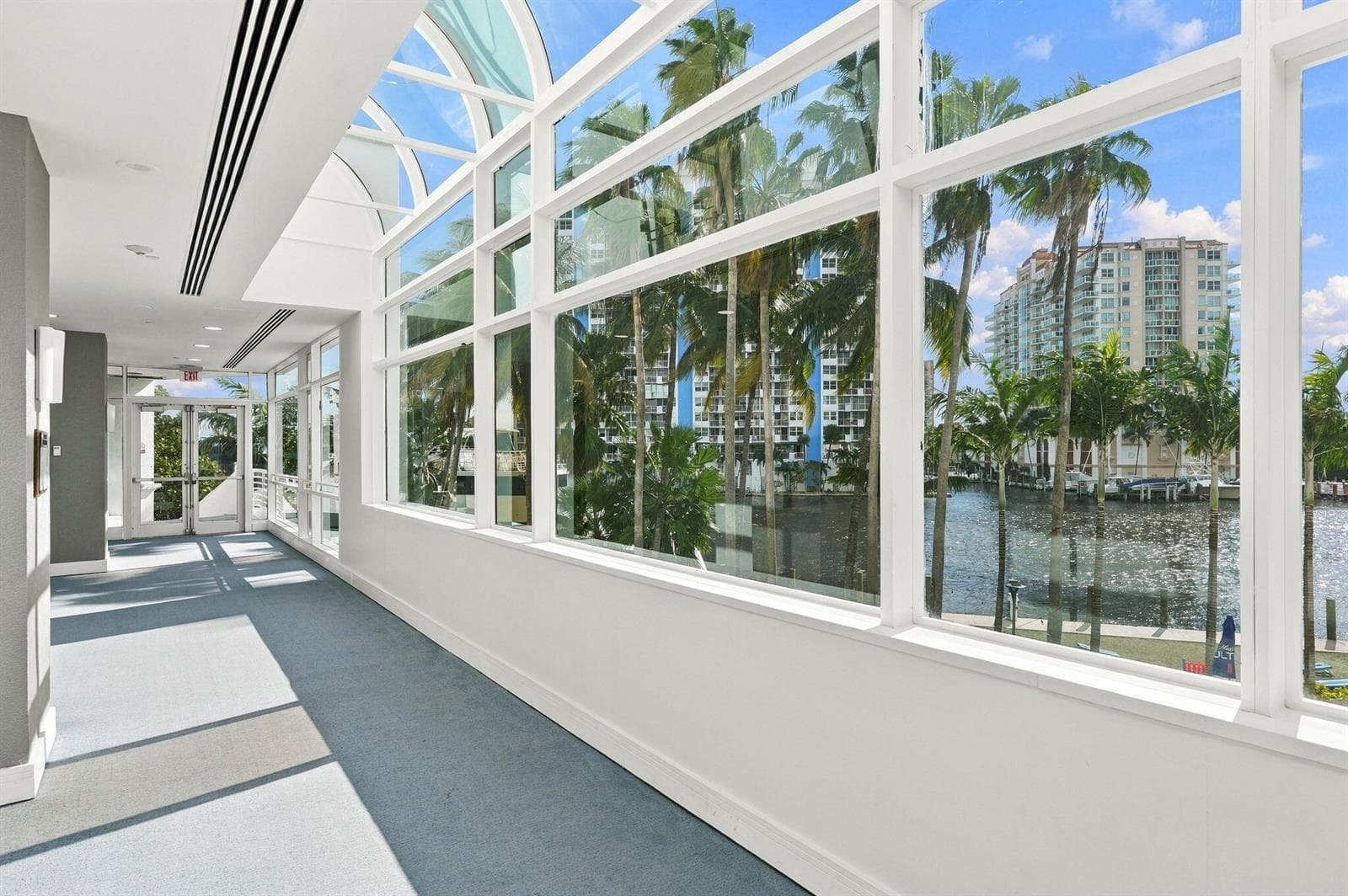 37-web-or-mls-2670_E_Sunrise_Blvd_Unit_1