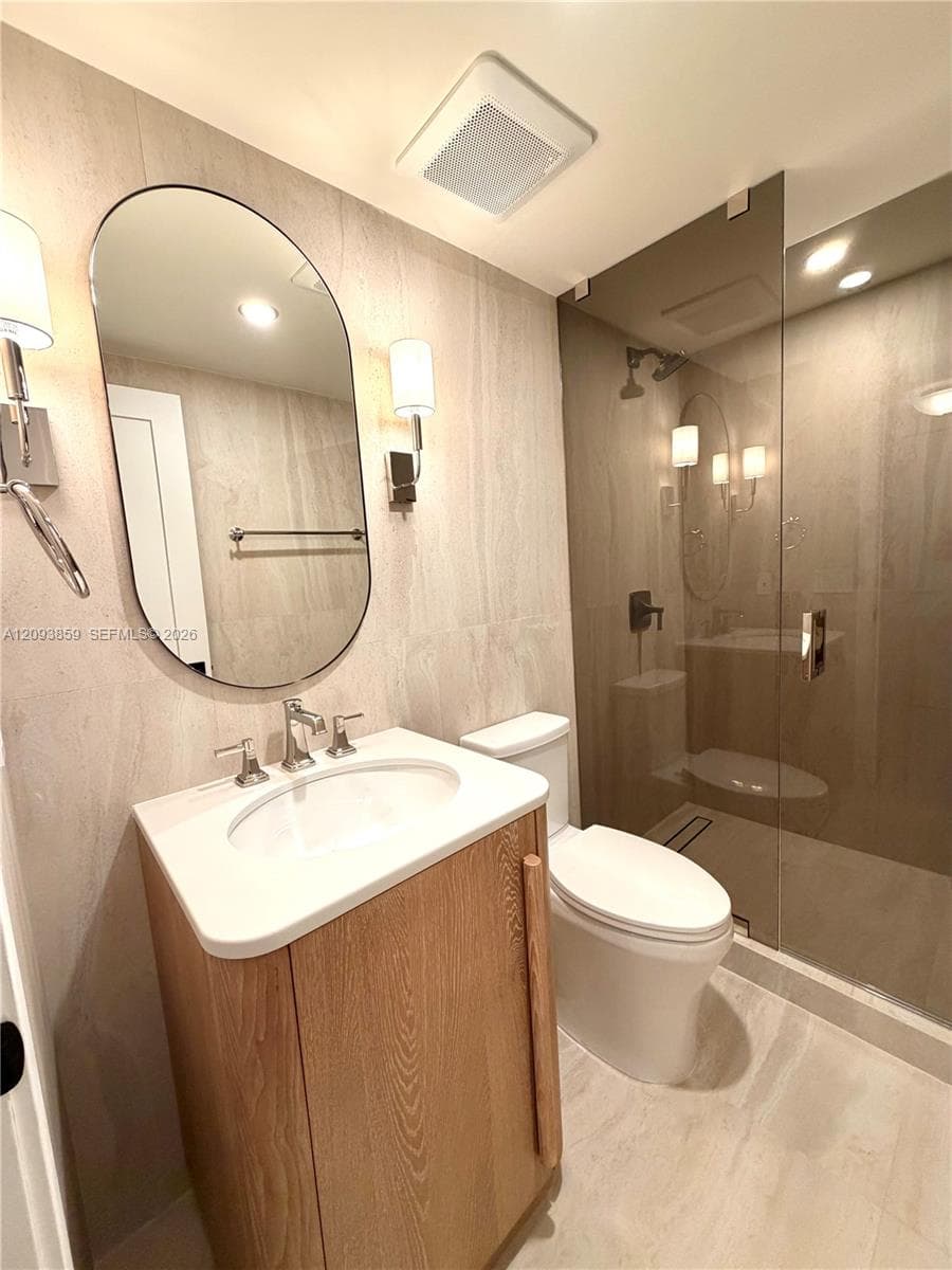 GABLES PLAZA CONDO · #203 in Coral Gables - Photo 13