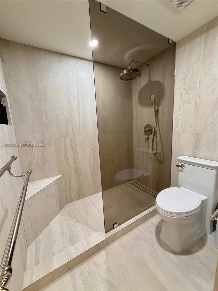 GABLES PLAZA CONDO · #203 in Coral Gables - Photo 11