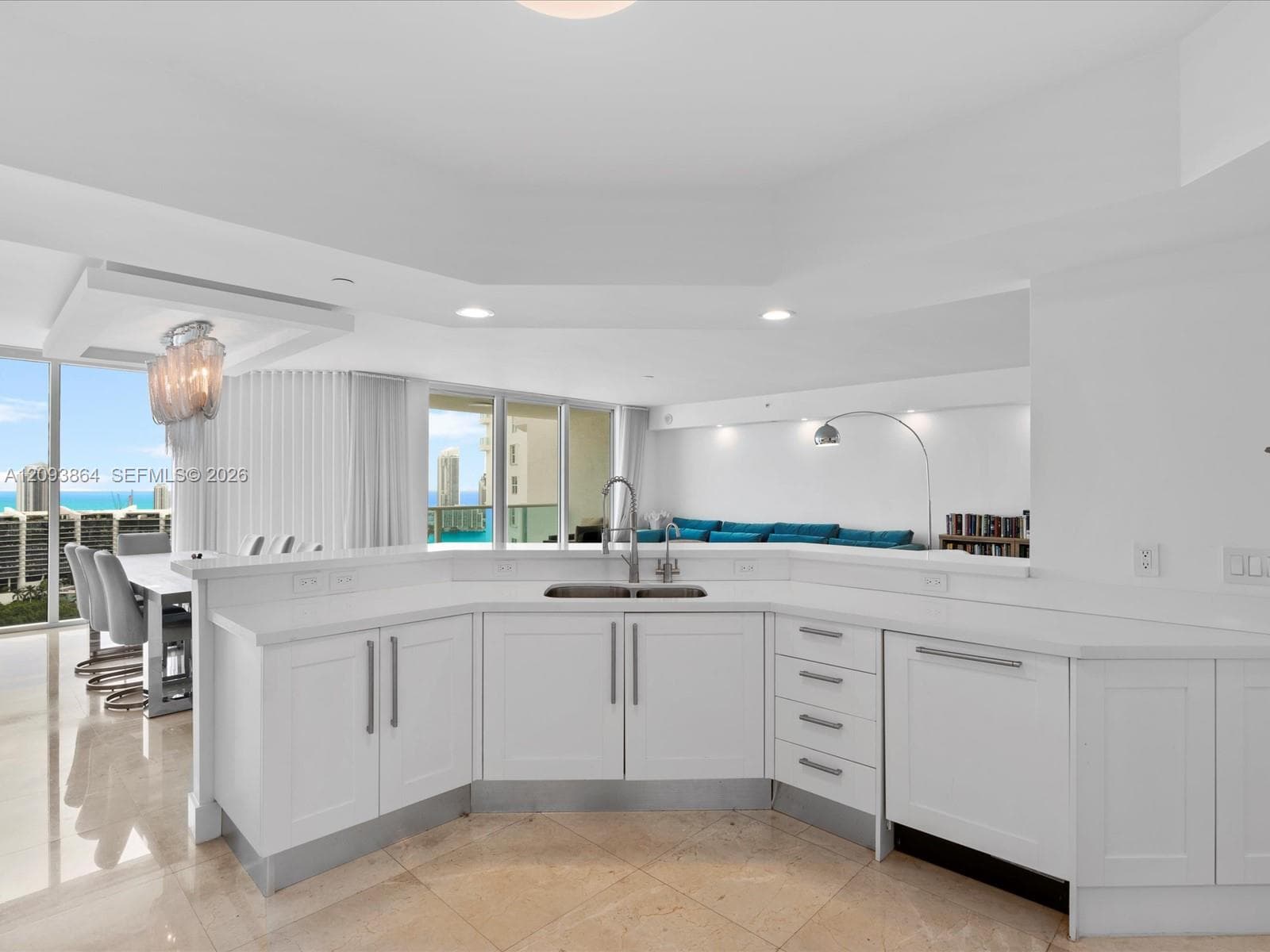 Peninsula II · #2706 in Aventura - Photo 8