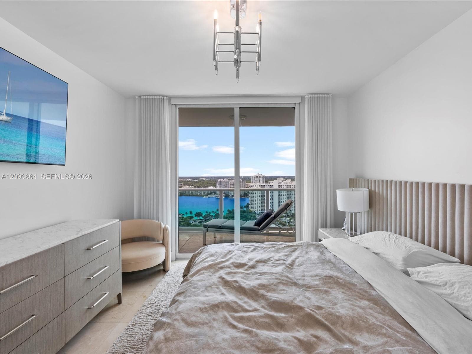 Peninsula II · #2706 in Aventura - Photo 25