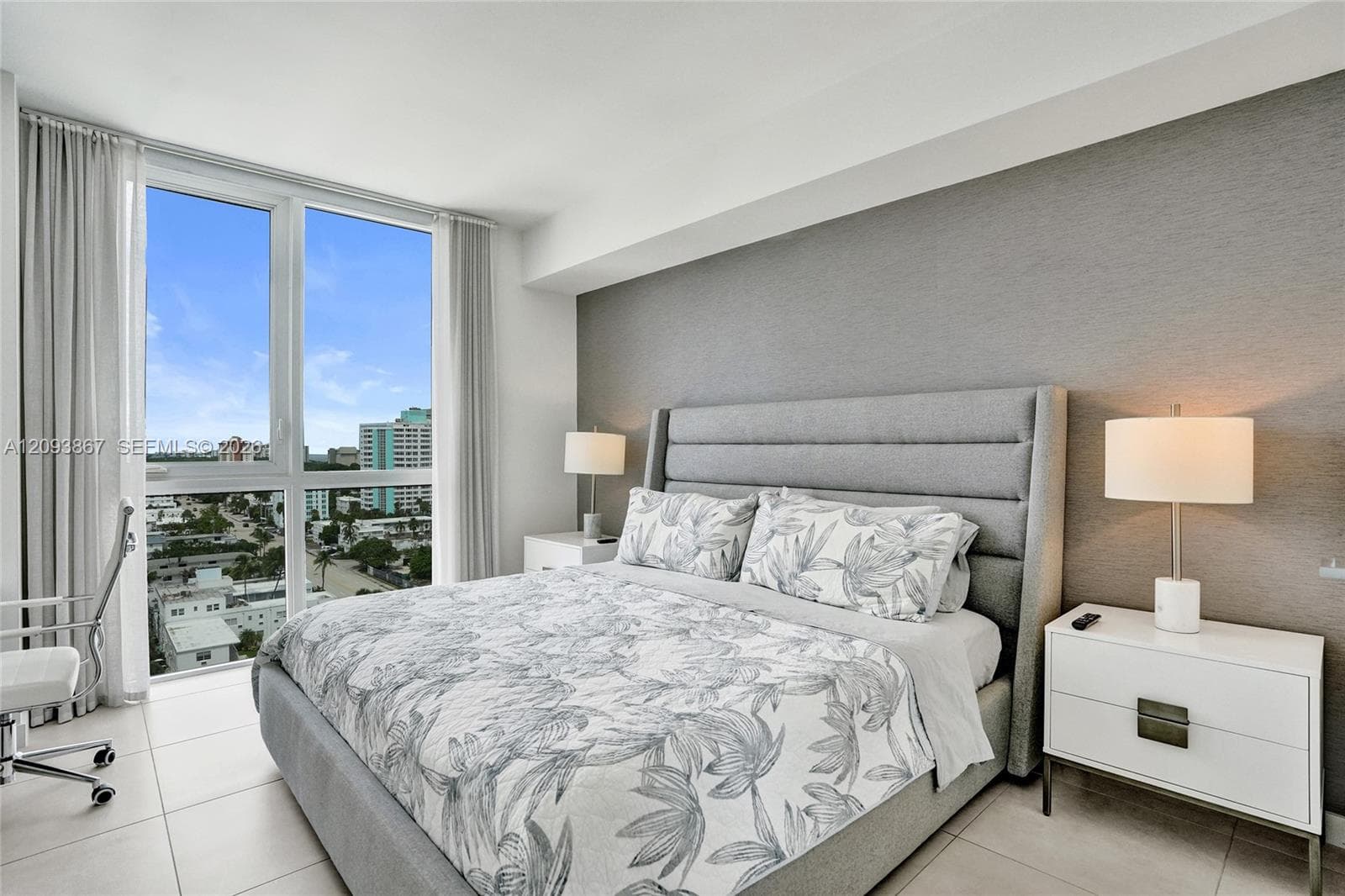 TIFFAN Y HOUSE · #1212 in Fort Lauderdale - Photo 13