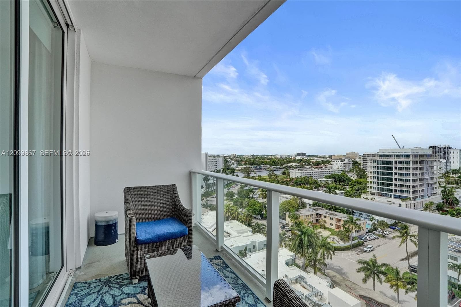 TIFFAN Y HOUSE · #1212 in Fort Lauderdale - Photo 22