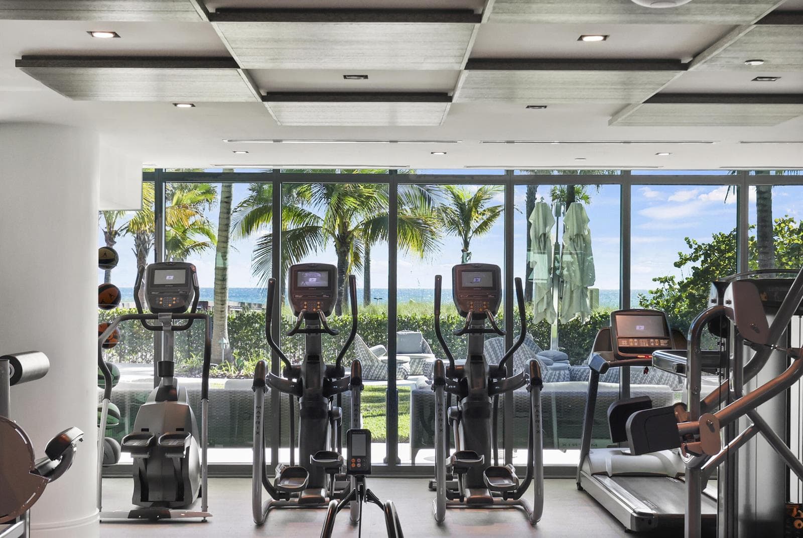 World Class Gym Looks At The Ocean