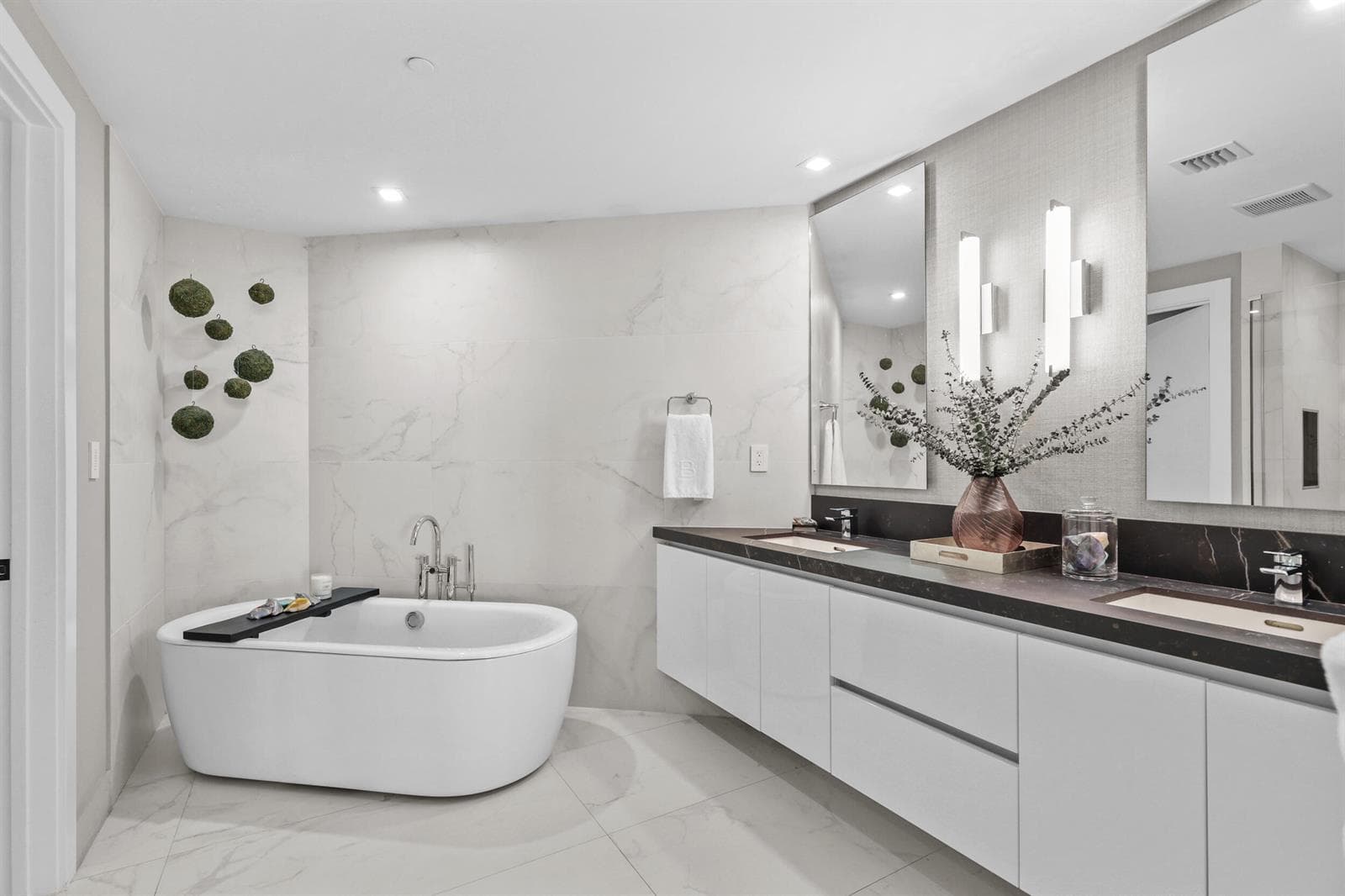 Primary Ensuite Bathroom