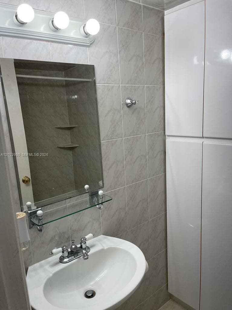 ATLANTIC SHORES DIXIE HIG · #8 in Hallandale Beach - Photo 2