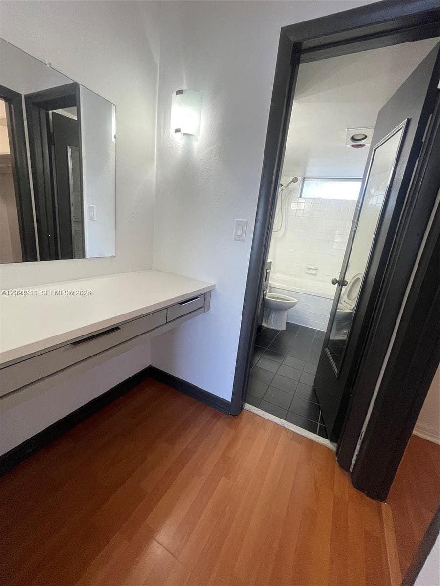 OR MAKE UP AREA