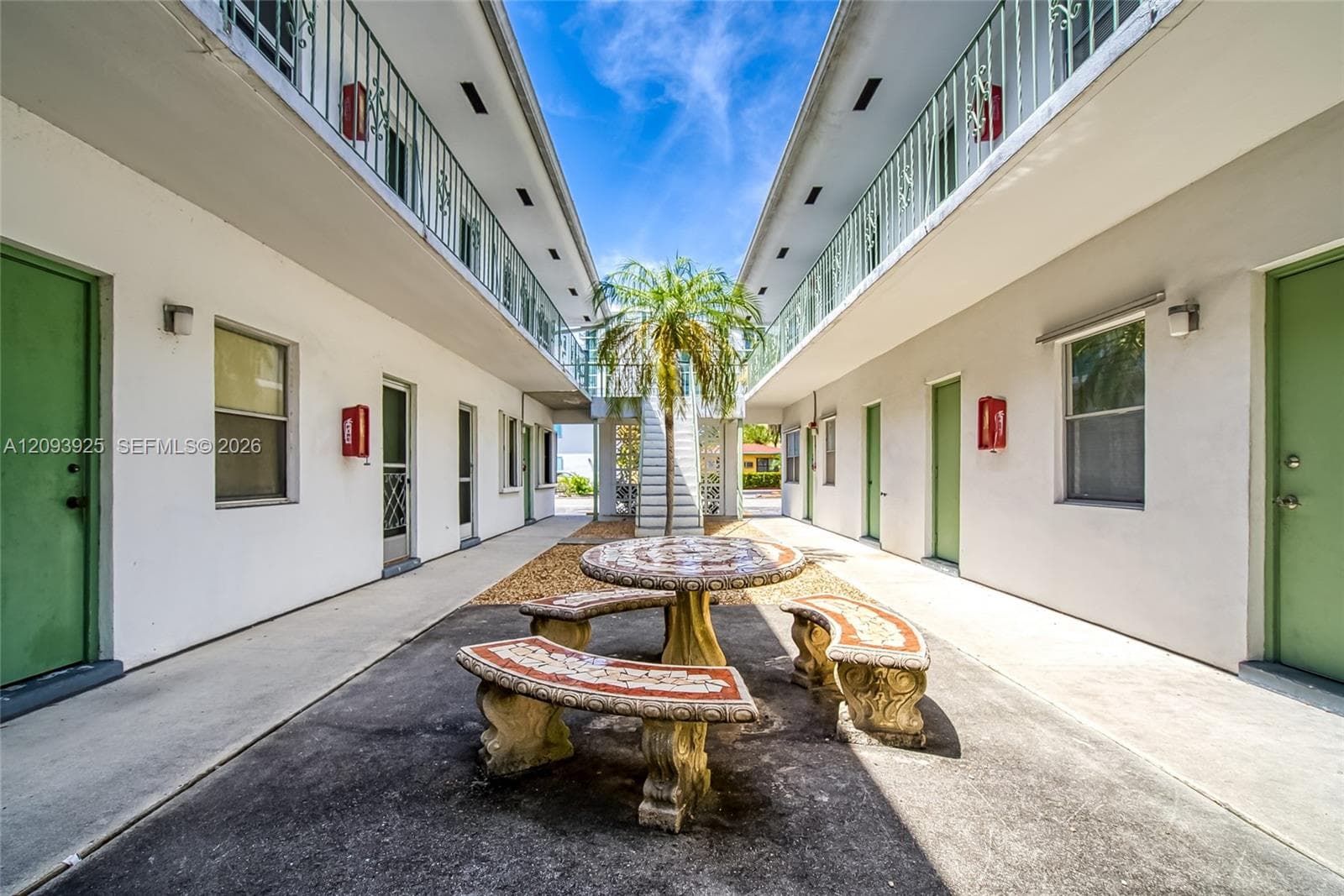 PALMVIEW CONDOMINIUM · #10 in Hollywood - Photo 24