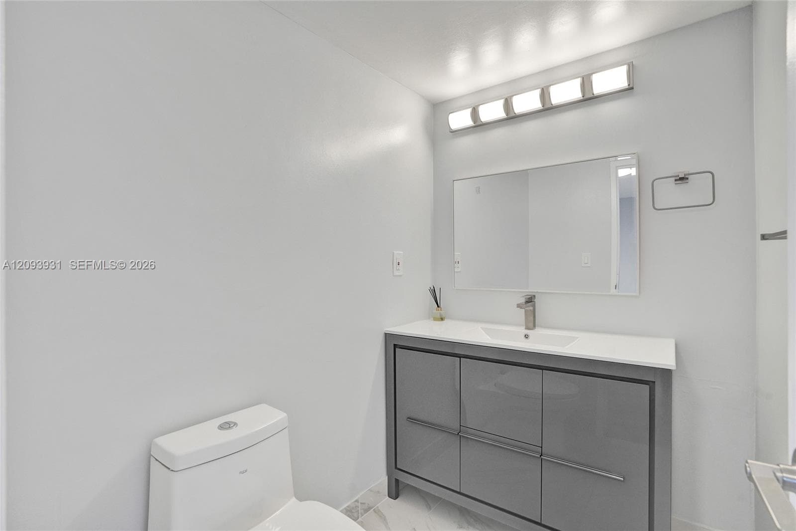 KENNEDY HOUSE CONDO · #9I in North Bay Village - Photo 5