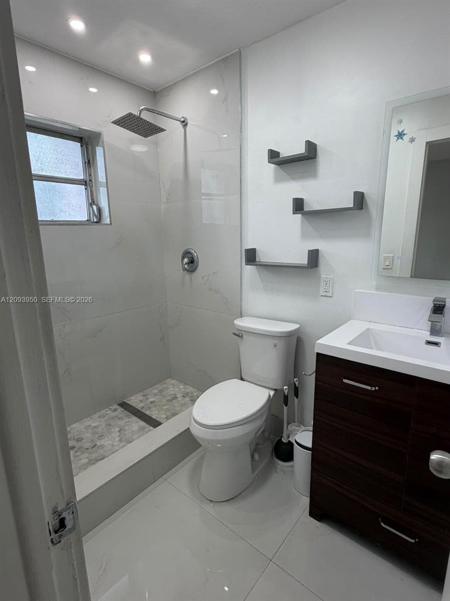 THE KENSINGTON CONDO · #310C in Hialeah - Photo 1