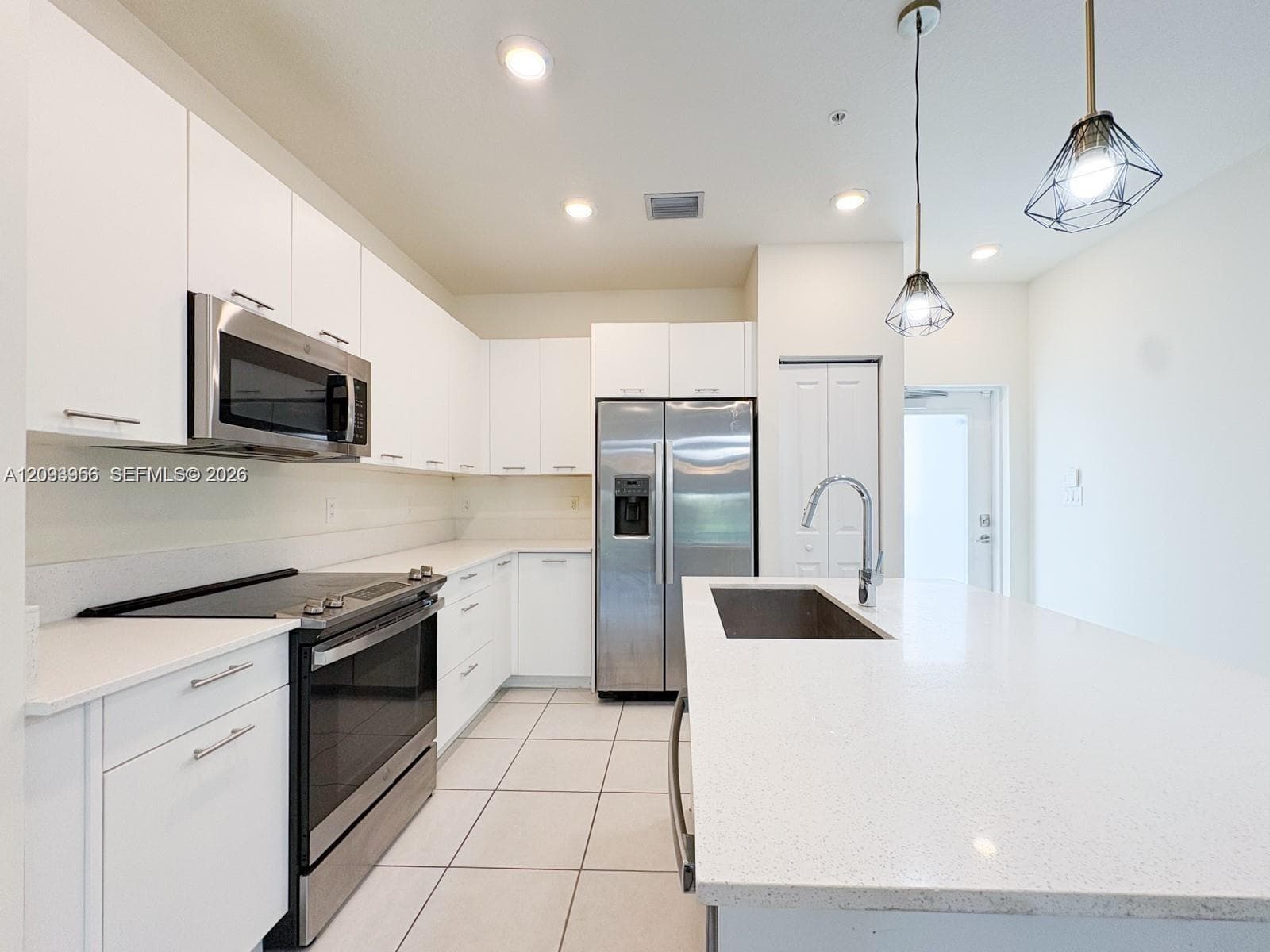DOWNTOWN DORAL SOUTH PHAS · #E-206 in Doral - Photo 1