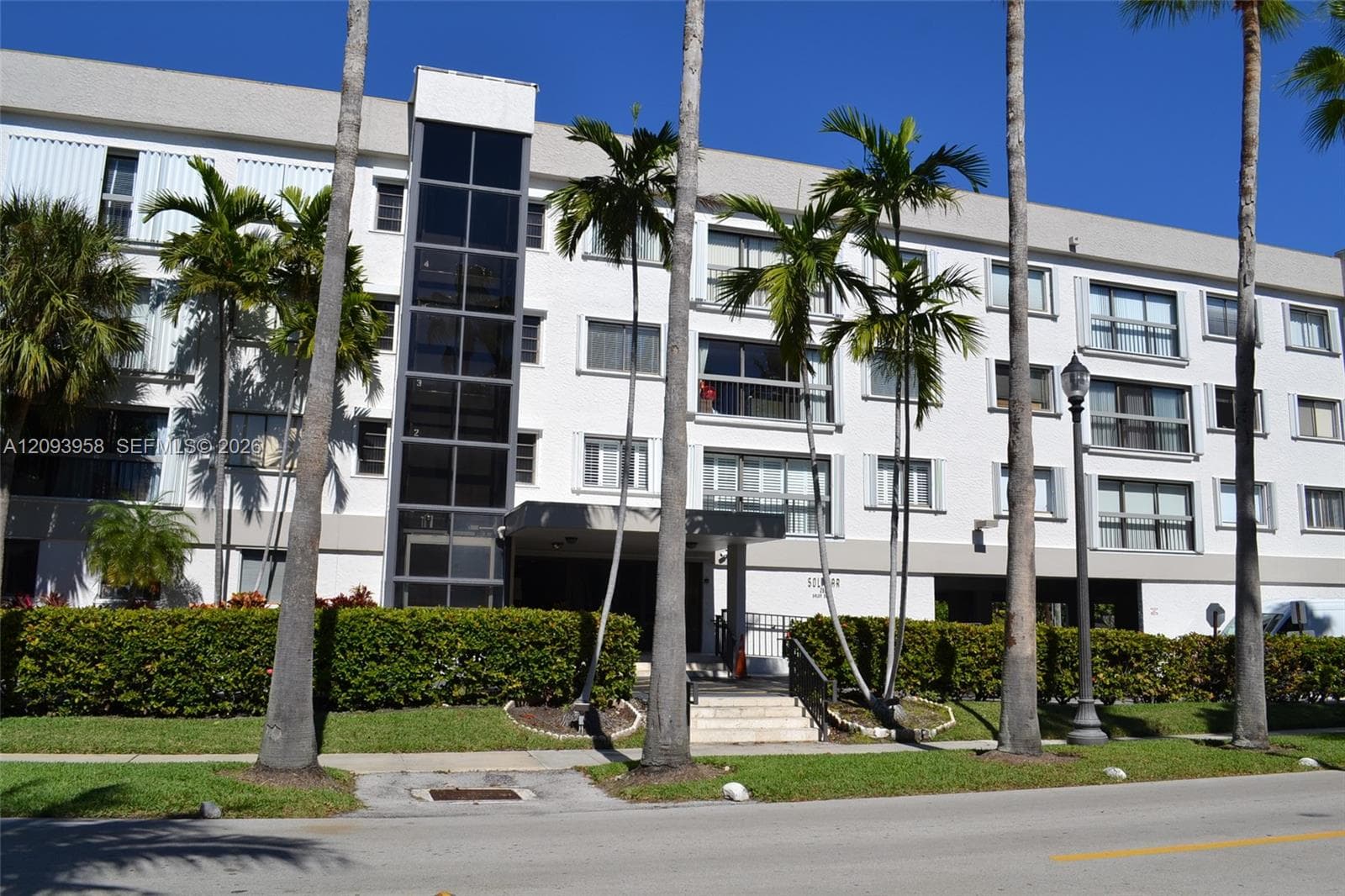 SOLIMAR CONDO OF KEY BISC · #4F in Key Biscayne - Photo 2