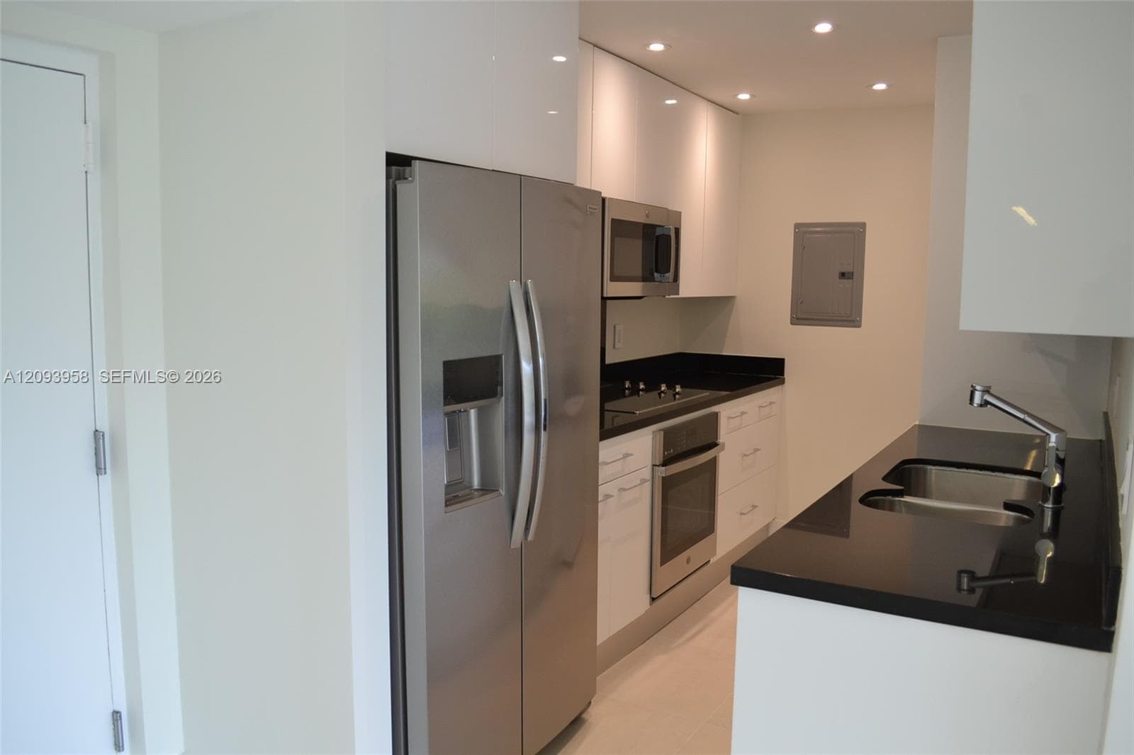 SOLIMAR CONDO OF KEY BISC · #4F in Key Biscayne - Photo 7