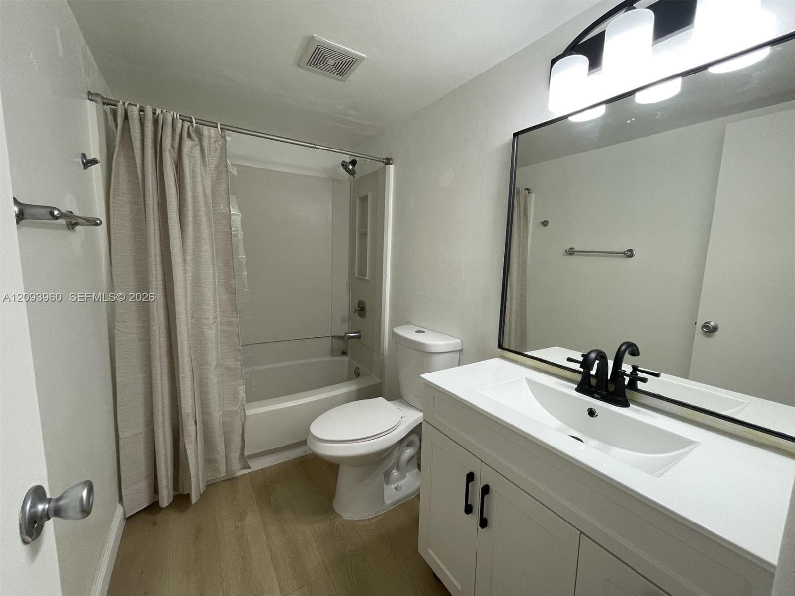 VILLAGE TOWNHOUSE-POMPANO · #501 in Pompano Beach - Photo 14