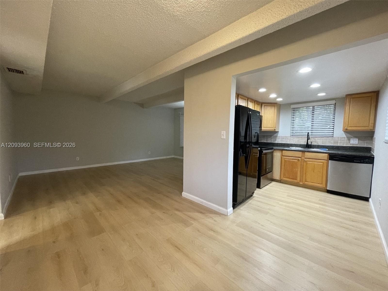VILLAGE TOWNHOUSE-POMPANO · #501 in Pompano Beach - Photo 8