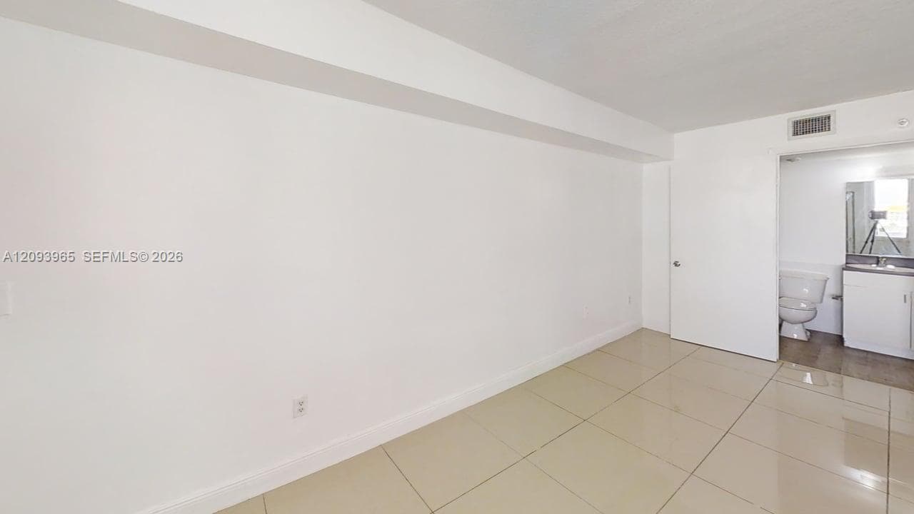 SAN LORENZO CONDO · #514 in Miami - Photo 3