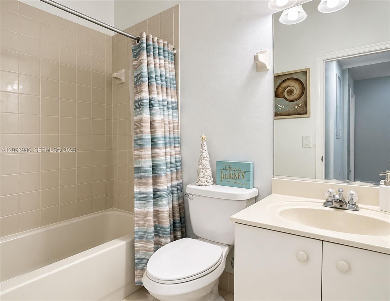 4205 NE 22nd Dr photo 20