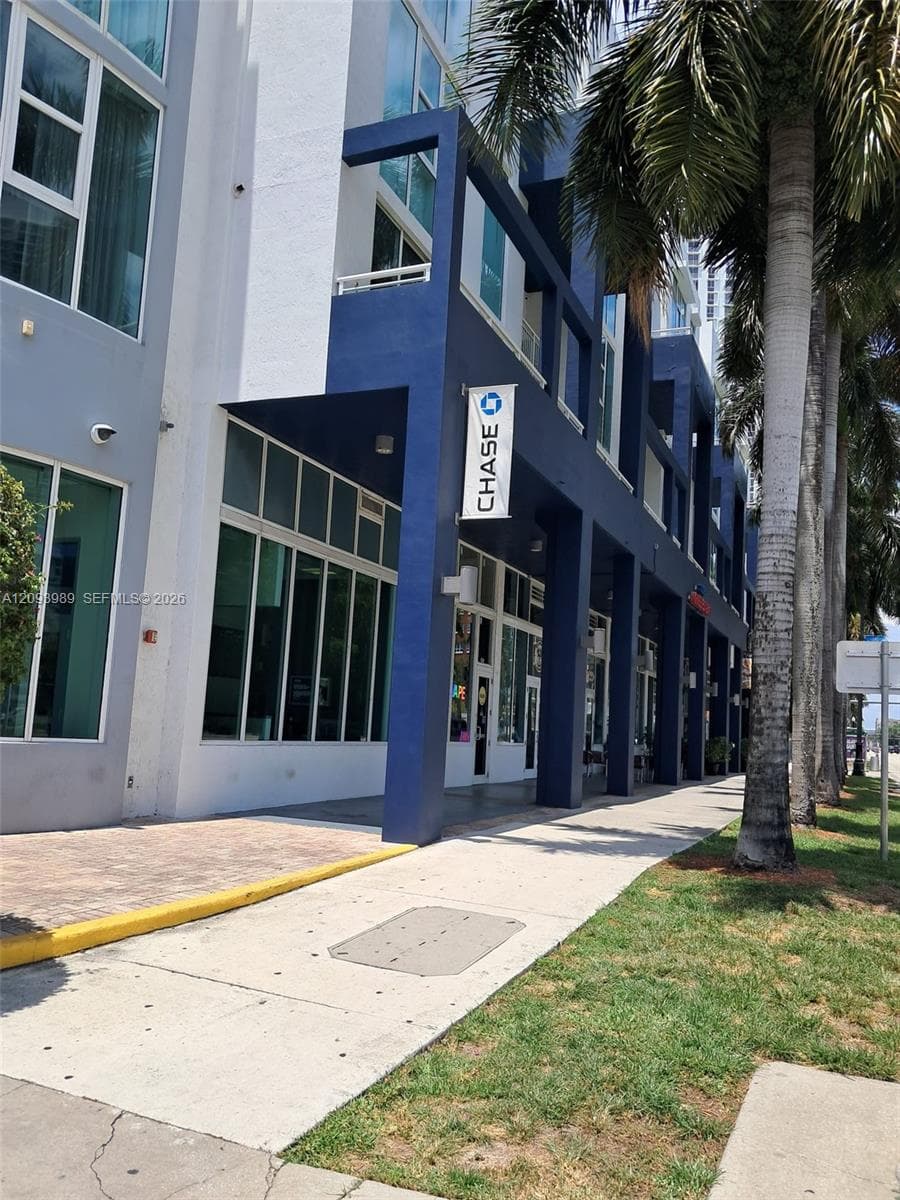 1800 Biscayne Plaza · #1409 in Miami - Photo 3