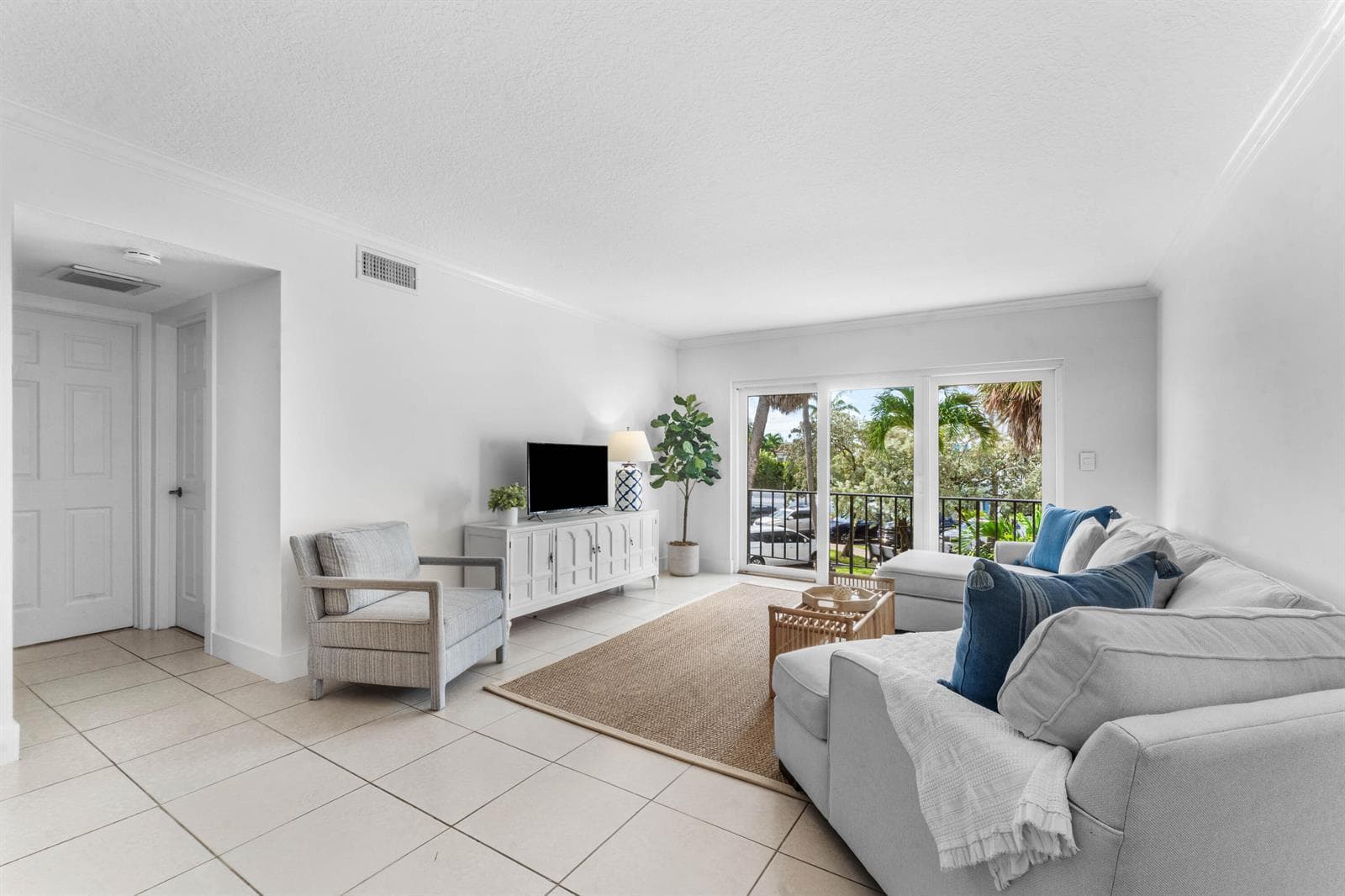 012-291MercuryRoad-4-JunoBeach-FL-33408-