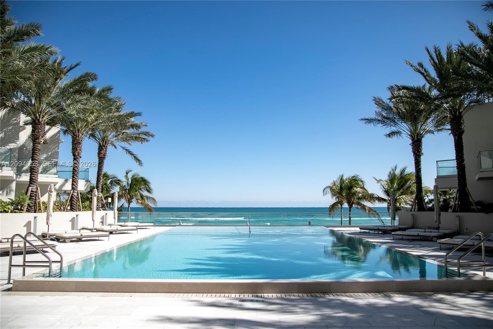 Turnberry Ocean Club · #PH5204 in Sunny Isles Beach - Photo 23