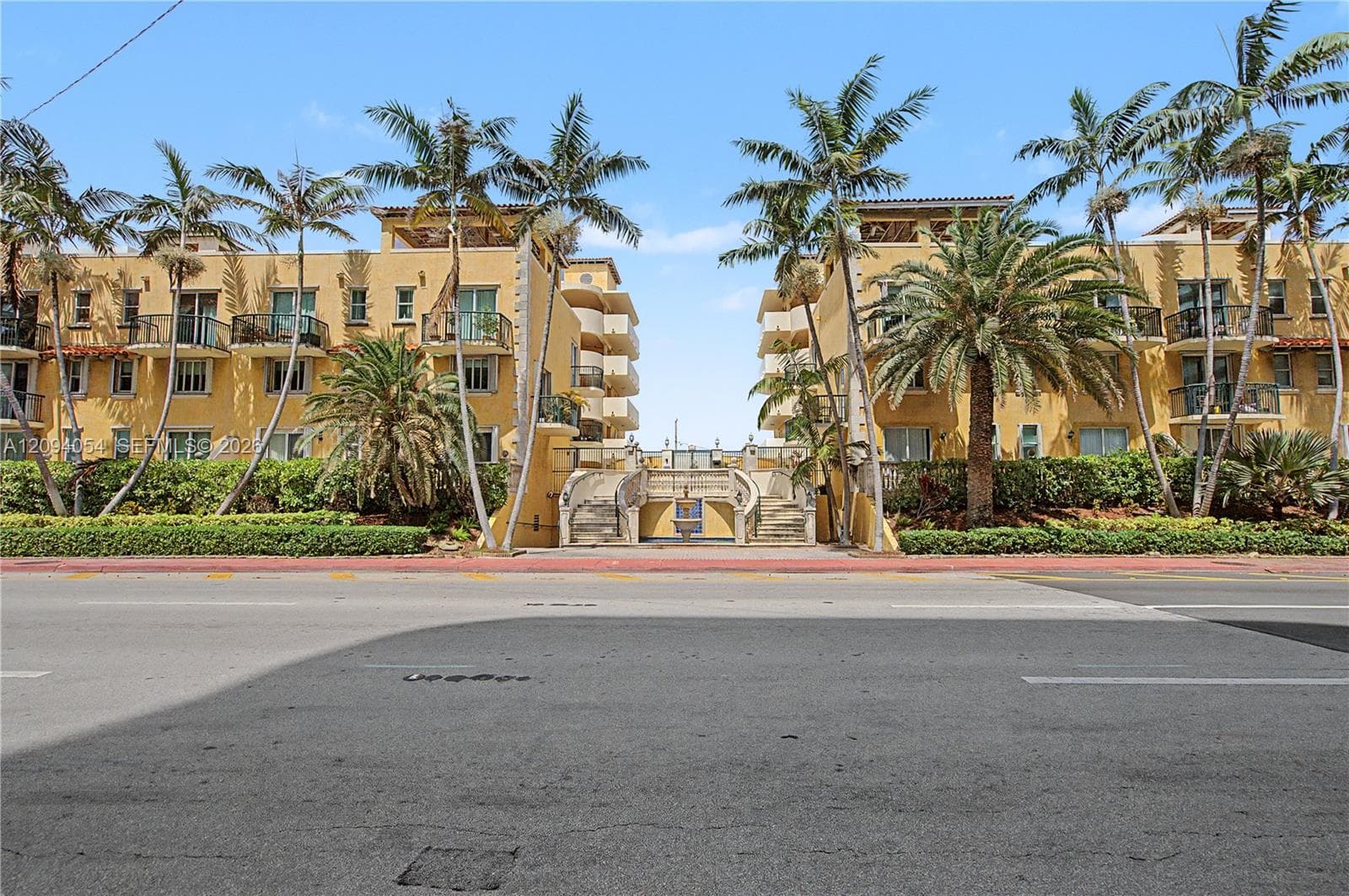 SURFSIDE PALMS CONDO · #115 in Surfside - Photo 2