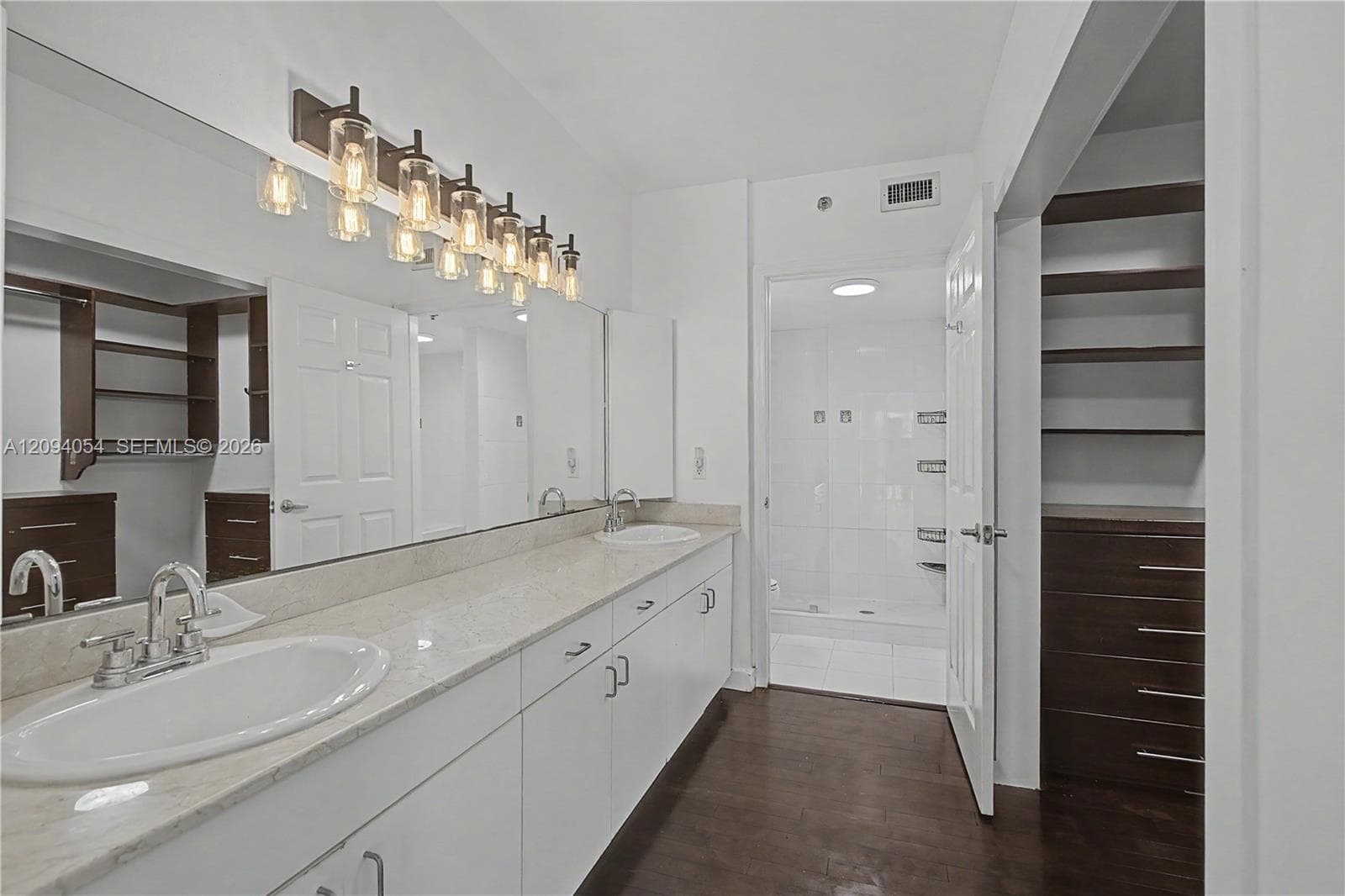 SURFSIDE PALMS CONDO · #115 in Surfside - Photo 13