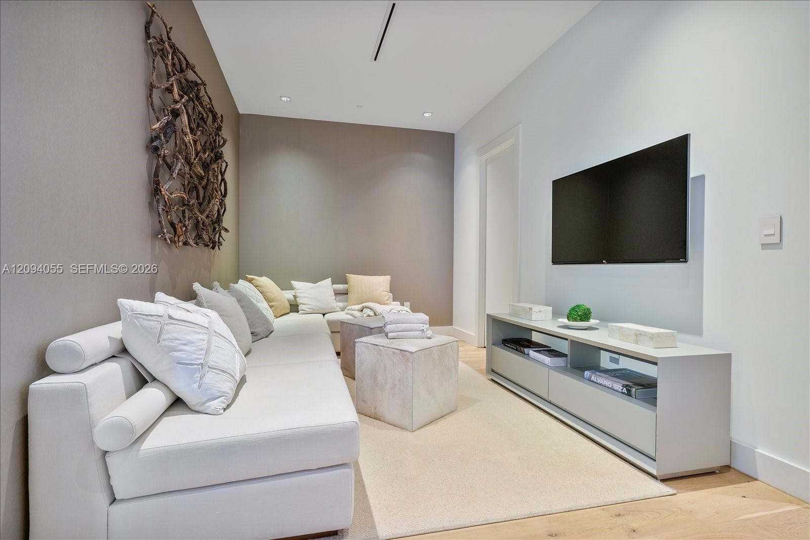 1 Hotel & Homes · #PH-1607 in Miami Beach - Photo 10