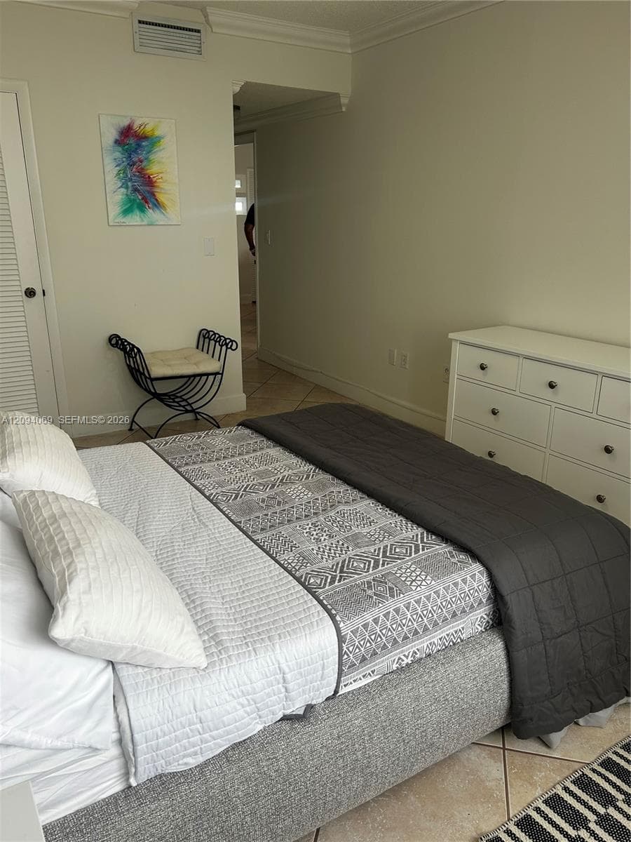 HEMISPHERES CONDO · #9K in Hallandale Beach - Photo 11